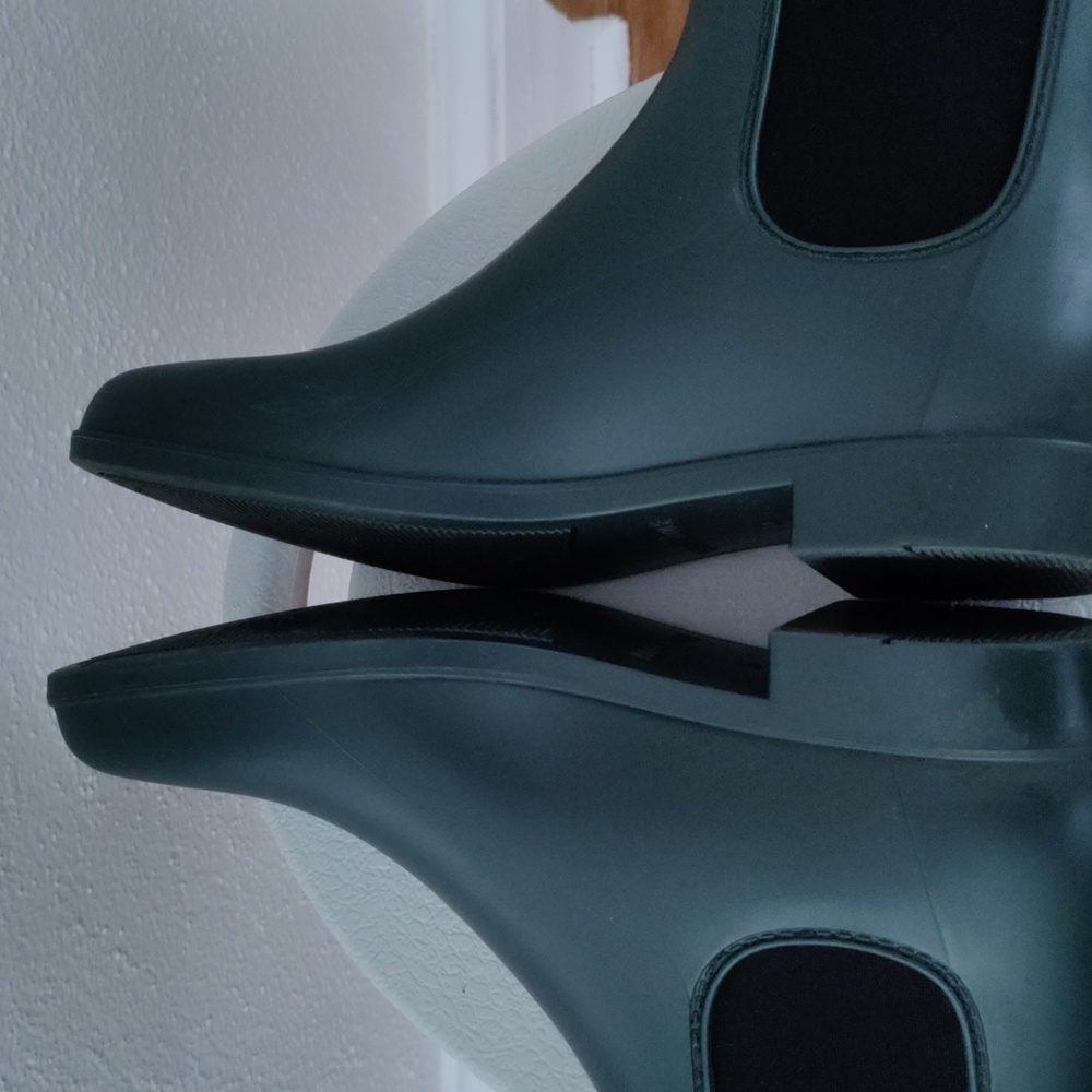 J.Crew Chelsea Rain Boots - Picture 6 of 9